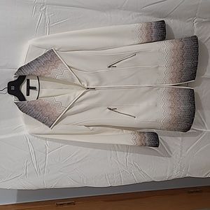 Women's Cream Ombre Chevron Jacket Size XXS White House Black Market